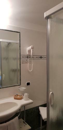 Hotel Roy