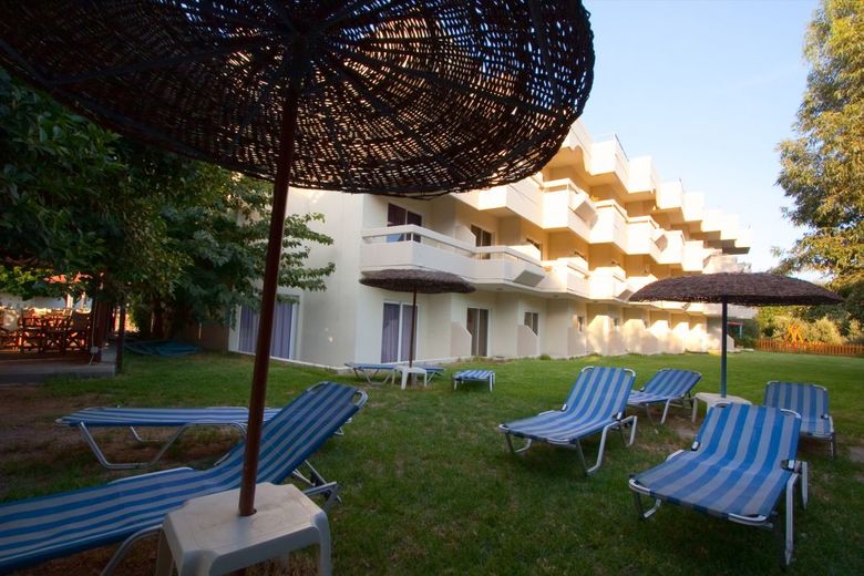 Delfinia Resort Hotel