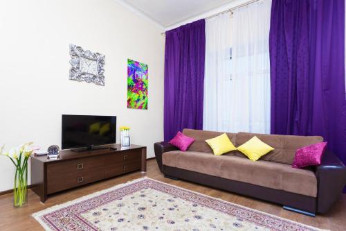 Apartment Nezavisimosti 13