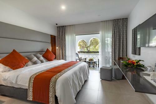 Hotel Southern Palms Beach Resort