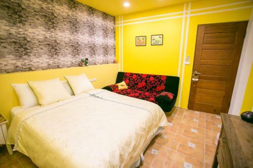Colorful Homestay