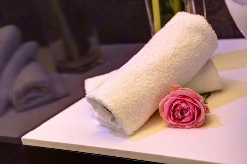 Dharma Luxury Hotel