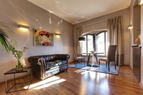 Dharma Luxury Hotel