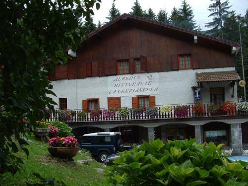 Hotel Albergo La Genzianella
