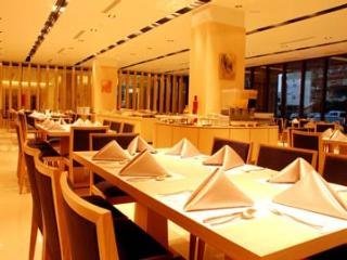 Guan Xiang Century Hot Spring Hotel
