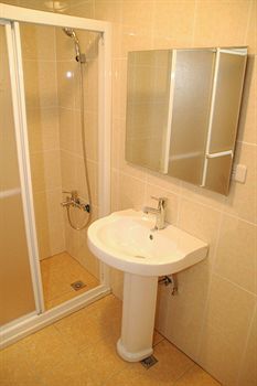 Simply Life Hotel