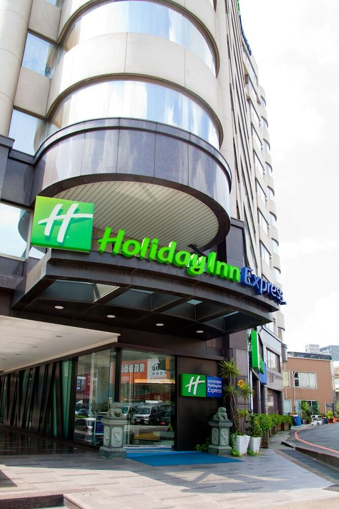 Hotel Holiday Inn Express Taoyuan