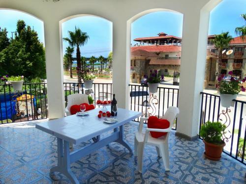Hostal Hotel White House Anaklia
