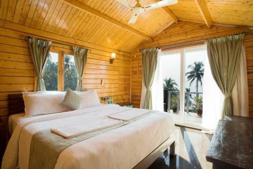 Hotel Antares Beach Resort