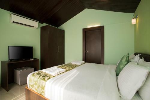Hotel Antares Beach Resort