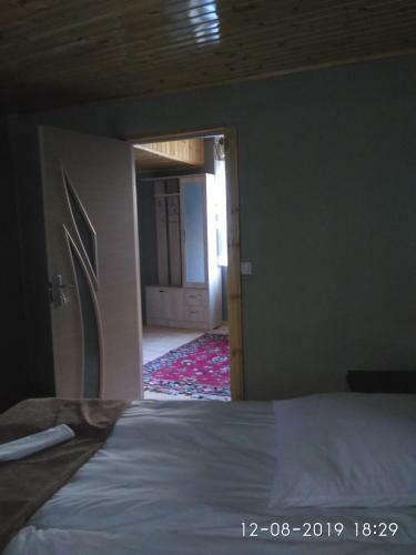 Hostal Kaxa Shorena Guest-house