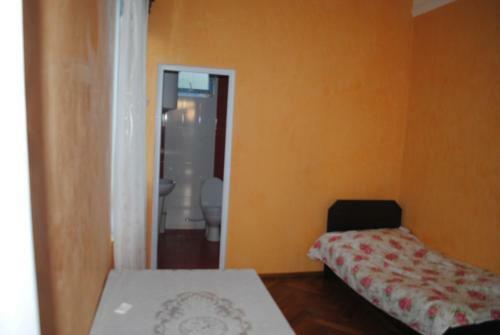 Hostal Giga Guest House