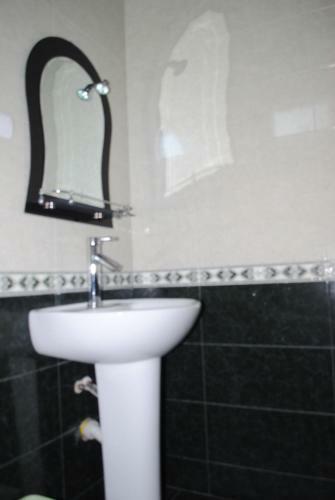 Hostal Giga Guest House