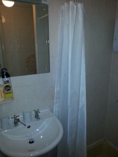 Hotel Coastal Roomz