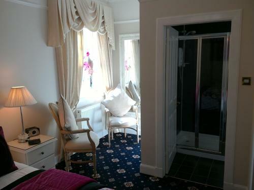 Hostal Aaran Lodge Guest House