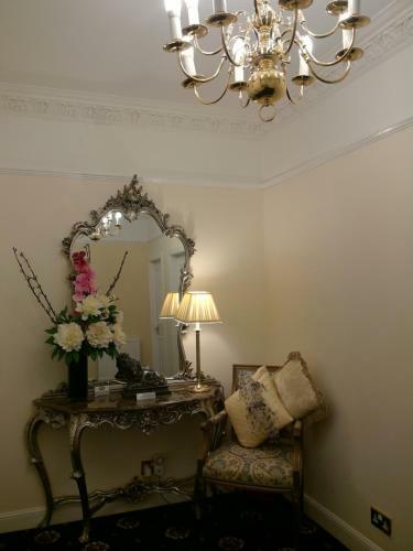 Hostal Aaran Lodge Guest House
