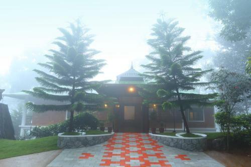 Hotel Madhumanthra Resort