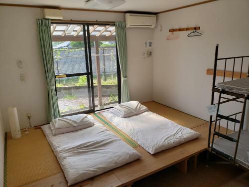 Yakushima Youth Hostel