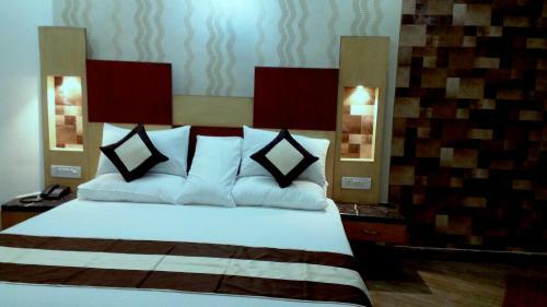 Hotel Knk International