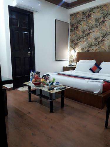 Hotel Knk International