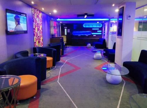 Hotel The Byke Suraj Plaza
