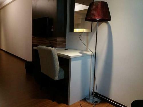 Nazrins' Studio Apartment