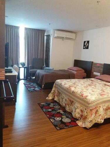 Nazrins' Studio Apartment