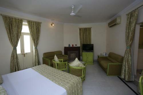 Garden Hotel