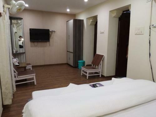 Hostal Ajay Guest House
