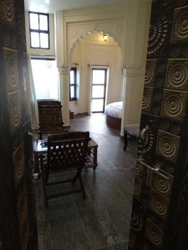 Hostal Ajay Guest House