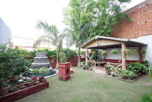 Hostal Rahul Guest House