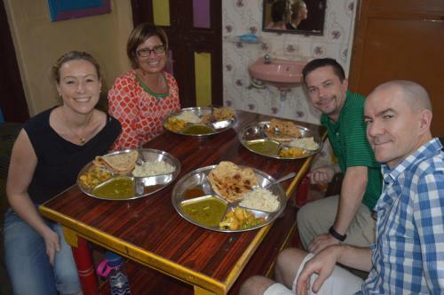 Hostal Monu Family Guest House