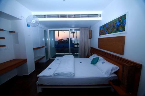 Hotel Palan Beach Resort