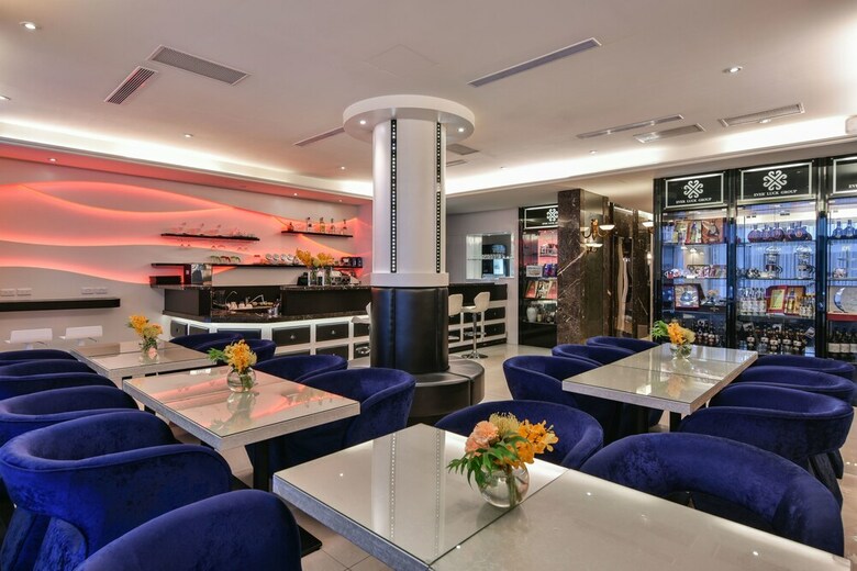 Ever Luck Hotel