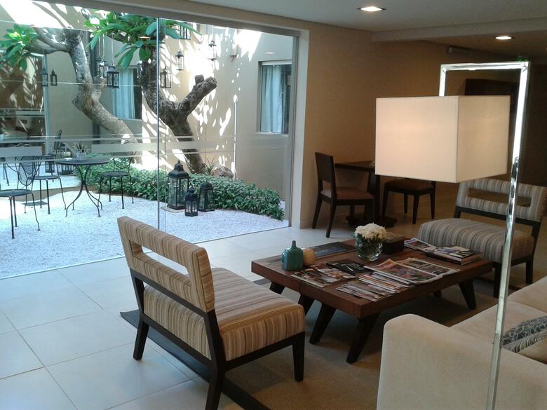 Hotel Faro Norte Suites