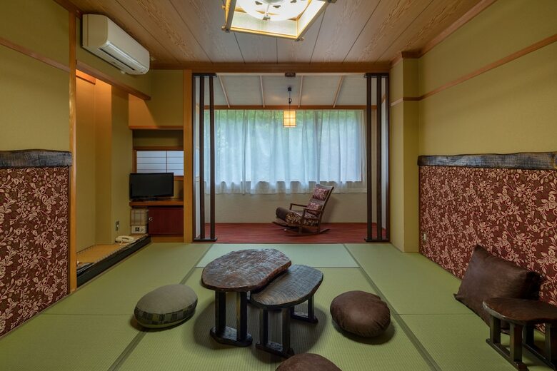 Hotel Wafu Ryokan Gizan