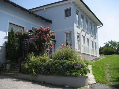 Hostal G�stehaus Zieserl