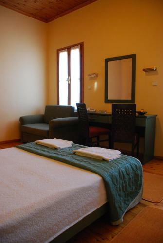 Hostal Hotel Koukouli
