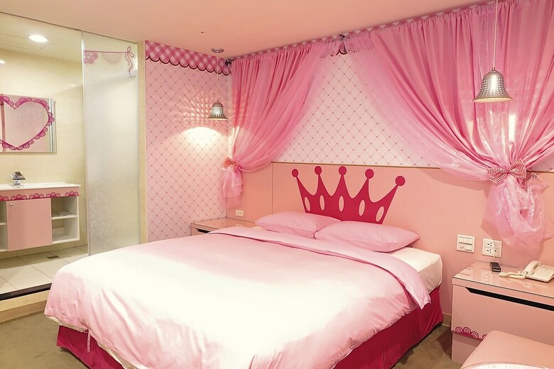 191 Hotel