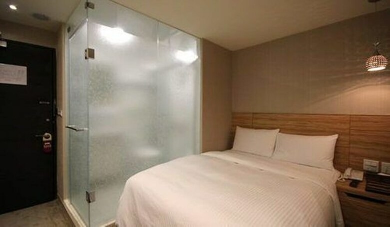 191 Hotel
