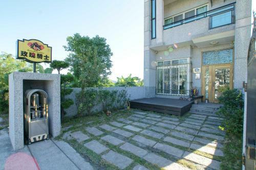 Hostal Rose Rider Guesthouse