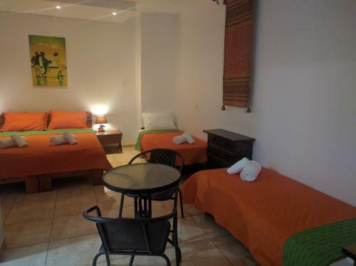 Hostal Rosana Guest House