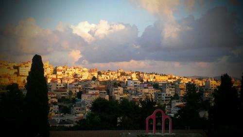 Hostal Rosana Guest House