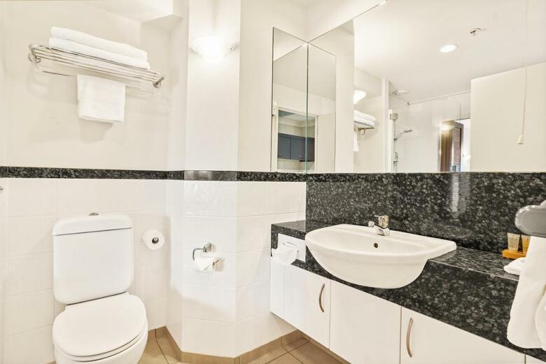 Amora Hotel Auckland