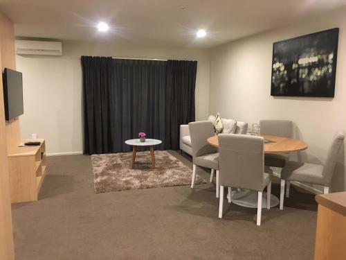 Motel Greenlane Suites