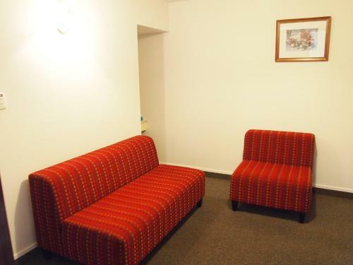 Airport Lodge Motel