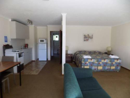 Garden City Motel