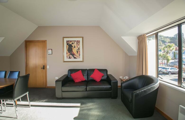 Allan Court Motel