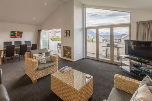 Deluxe Apartments Wanaka