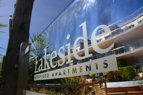 Aparthotel Lakeside Apartments